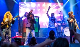 Bilder Galerie - 80s Alive - 80er Jahre Live Fotos Bühne - 80s Tribute Show Coverband buchen